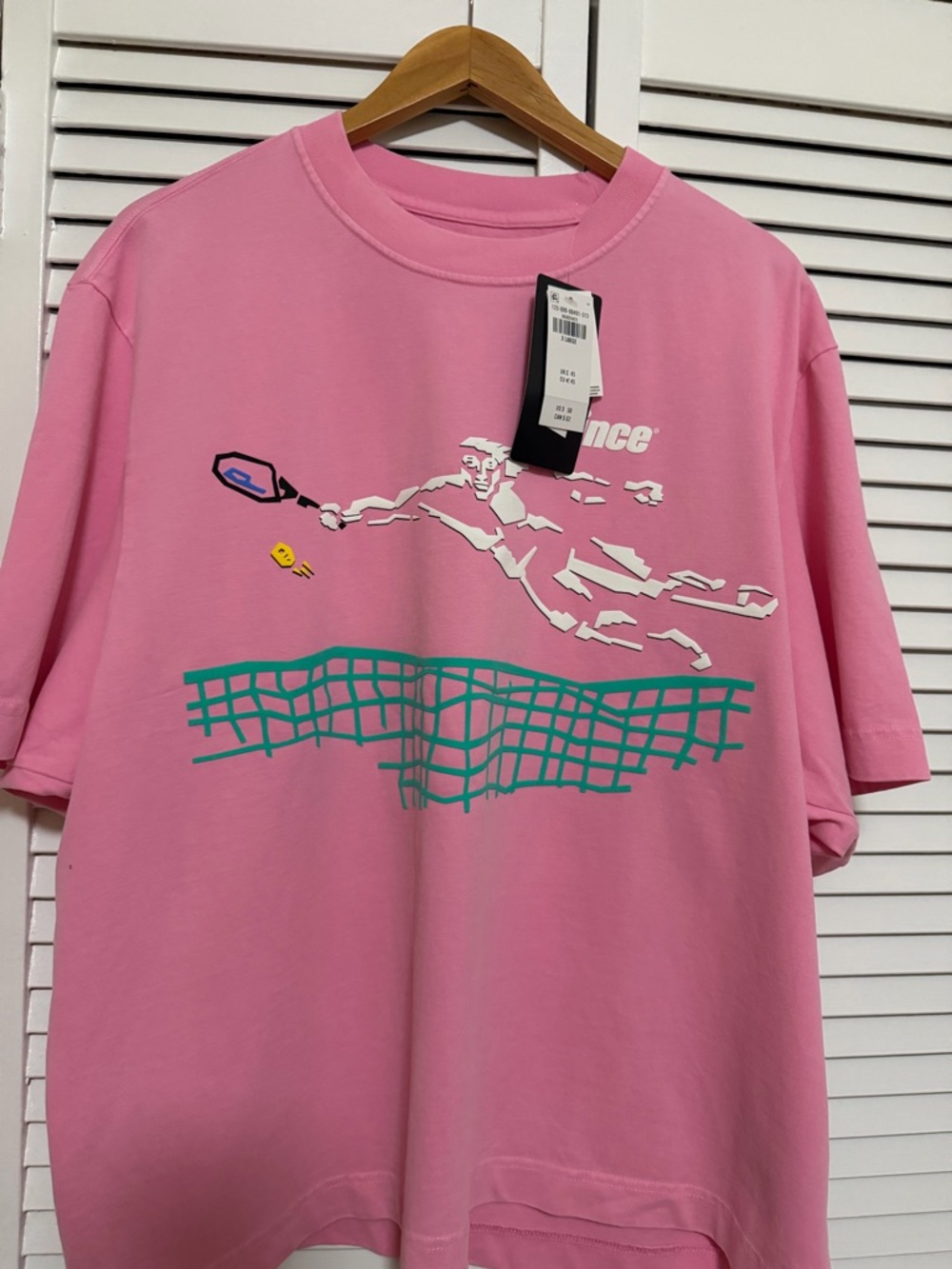 Abercrombie & Fitch Pink Graphic Short Sleeve Tee